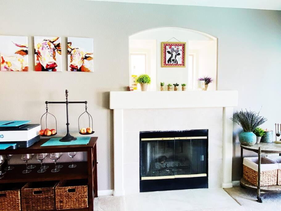 Villa Amazing Heated Pool And Private Hot Tub 3Br In Heart Of Lv Las Vegas Exterior foto