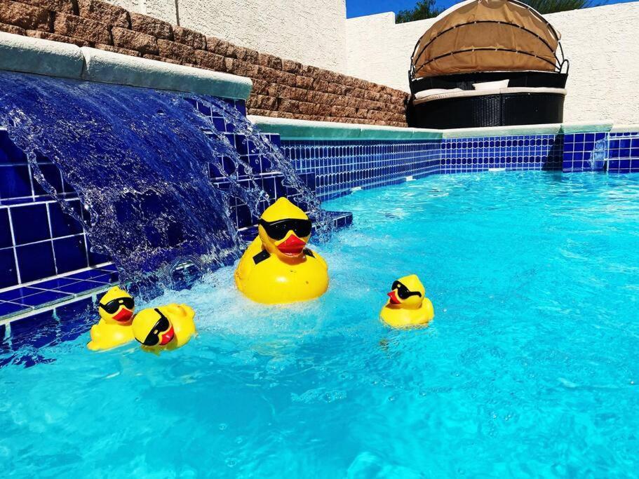 Villa Amazing Heated Pool And Private Hot Tub 3Br In Heart Of Lv Las Vegas Exterior foto